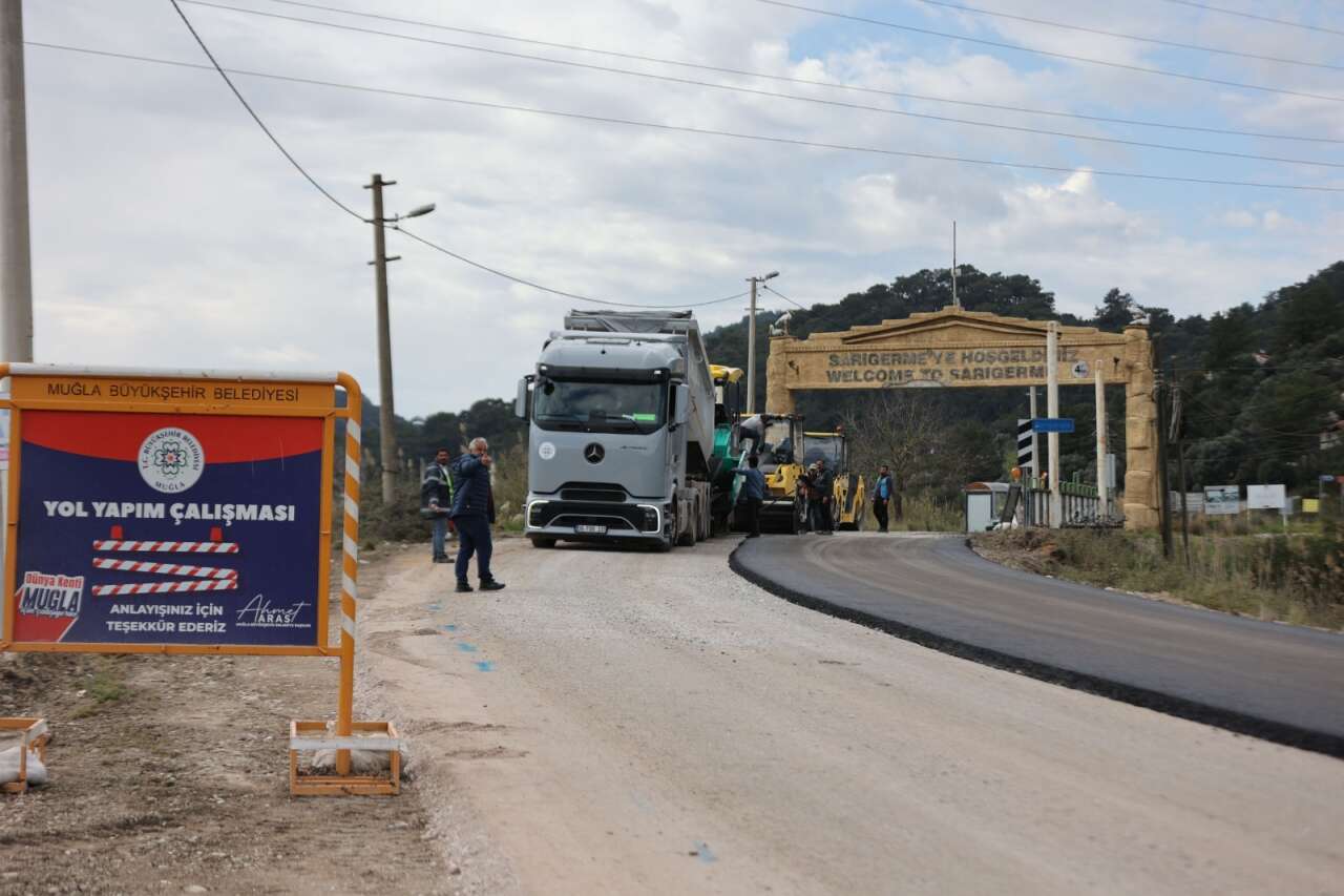 Muğla’da 211 Personel ve 226 Araçla Yol Mesaisi Sürüyor 3
